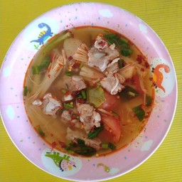 เจ๊แนน แซ่บอีสาน ลาบยโส ไก่ย่างวิเชียรบุรี