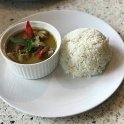 ข้าวแกงเขียวหวานไก่