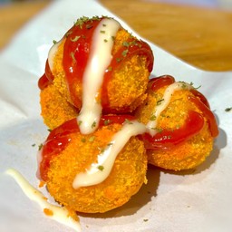 ชีสบอล Cheese Balls