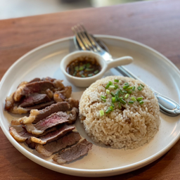 ข้าวผัดมันเนื้อ+เสือย่าง