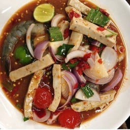 ยำหมูยอ+กุ้งสด+ไข่แดง