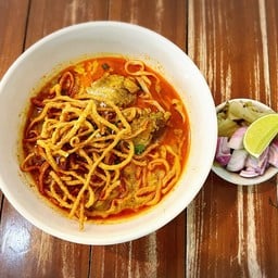 ข้าวซอยไก่