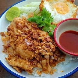 บังดี๊ ผัดไทย-หอยทอด & ตามสั่ง ฮาลาล -