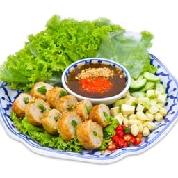 แหนมเนือง
