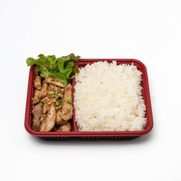 ข้าวหน้าเนื้อย่าง