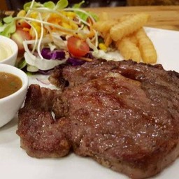 สเต็กเนื้อพริกไทยดำ