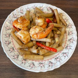 ไหลบัวผัดเคยฉลูกุ้งสด