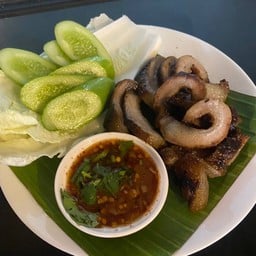 คอหมูย่าง