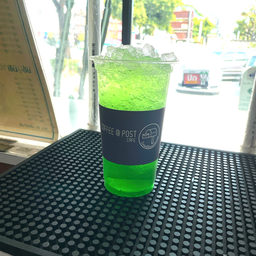 น้ำเขียวมะนาวโซดา