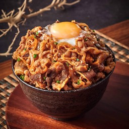 ข้าวหน้าเนื้อคารูบิไข่ออนเซ็น