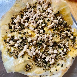 ข้าวเกรียบปากหม้อใส่ไข่