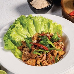 ลาบสุข 101          Larb 101 - Thai style spicy salad