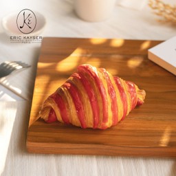 RASPBERRY CROISSANT