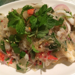 ลาบวุ้นเส้นรวมมิตร