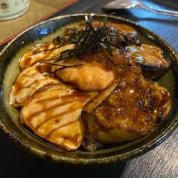 ข้าวฟัวกราส์แซลมอนเบิร์น