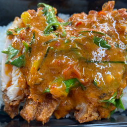 ข้าวฉู่ฉี่ไก่กรอบ