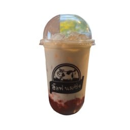 สตอเบอรรี่มิลค์ เย็น