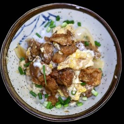 ข้าวหน้าไก่ทอด อบไข่