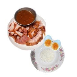 ชุดอิ่มอร่อย (ชุดหมู 1 ชุด +ข้าวสวย 1 ชุด +ไข่ต้ม 1 ฟอง)