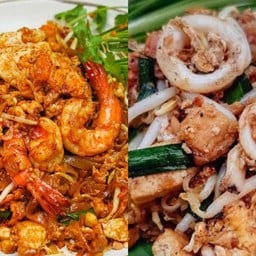 ผัดไทกุ้ง+ผัดไทปลาหมึก