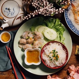 เกี๊ยวปลาลุยสวน