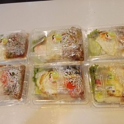 Stir-Fried Pork With Basil + Fried Egg