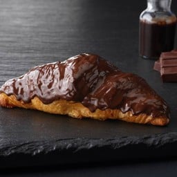 CHOCOLATE CROISSANT