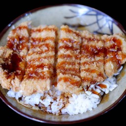 ข้าวหน้าหมูทอด เทอริยากิ