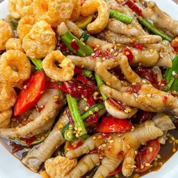 Spicy Chicken Feet Salad With Pork Cracklings