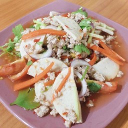 ยำแซ่บน้องอลิน