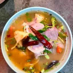 ร้าน โชควันชัย ลาบวัวหนองบัว ลาบ ก้อย ซอยจุ๊