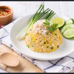 ข้าวผัดปู