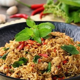 กะเพรามาม่า