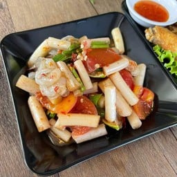 ตำไหลบัวปลาร้า กุ้งสด