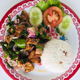 ข้าวยำแซบหมูกรอบ