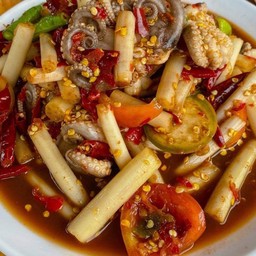 Stir-fried Lotus Stem with Squid