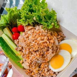 ข้าวหมูสับกระเทียม (อือหืออ)