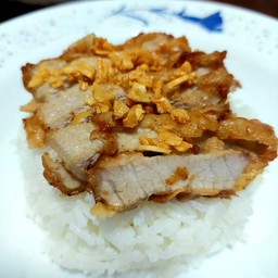 ข้าวหมูทอด