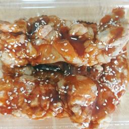 ไก่ไม่มีกระดูก ราดซอสเกาหลี