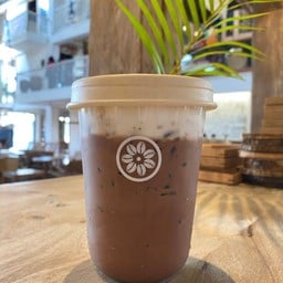 CHOCOLATE (ICED)