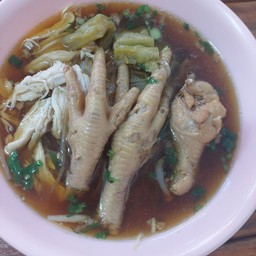 หมี่ขาว ก๋วยเตี๋ยวไก่ มะระ