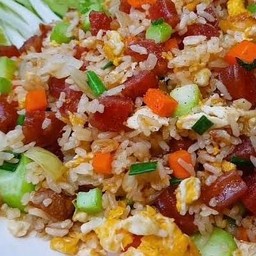 ข้าวผัดกุนเชียง-กุ้ง