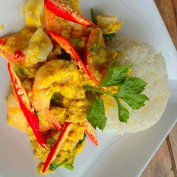 ร้านข้าวหอมวัดธรรมมงคล  อาหารตามสั่ง