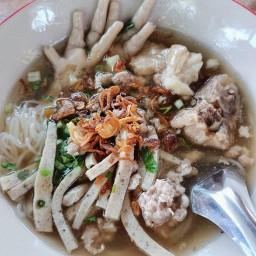 เจ๊ฟาก๋วยจั๊บญวนอุบล