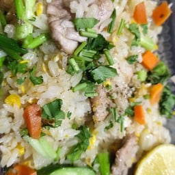 ข้าวผัดหมู