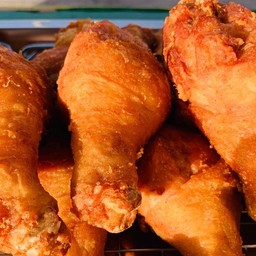 Big1ไก่ทอดหาดใหญ่ สาขา7/11 หนองแฟบ สาขา7/11หนองแฟบ(หน้าสวนดอกไม้เมืองหนาว)