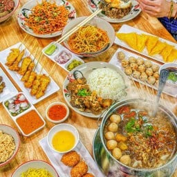สูตรรูเตี๋ยว…สาขา มุมสว่างเเยกบิ๊กซี