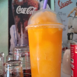 น้ำส้มปั่น