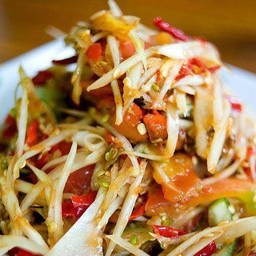 ส้มตำแซ่บ "เจ้าเก่าข้างวัดราช"