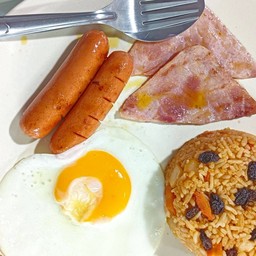 ข้าวผัดอเมริกัน